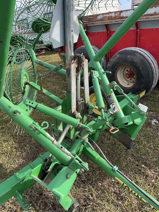 Image of John Deere 702 equipment image 4