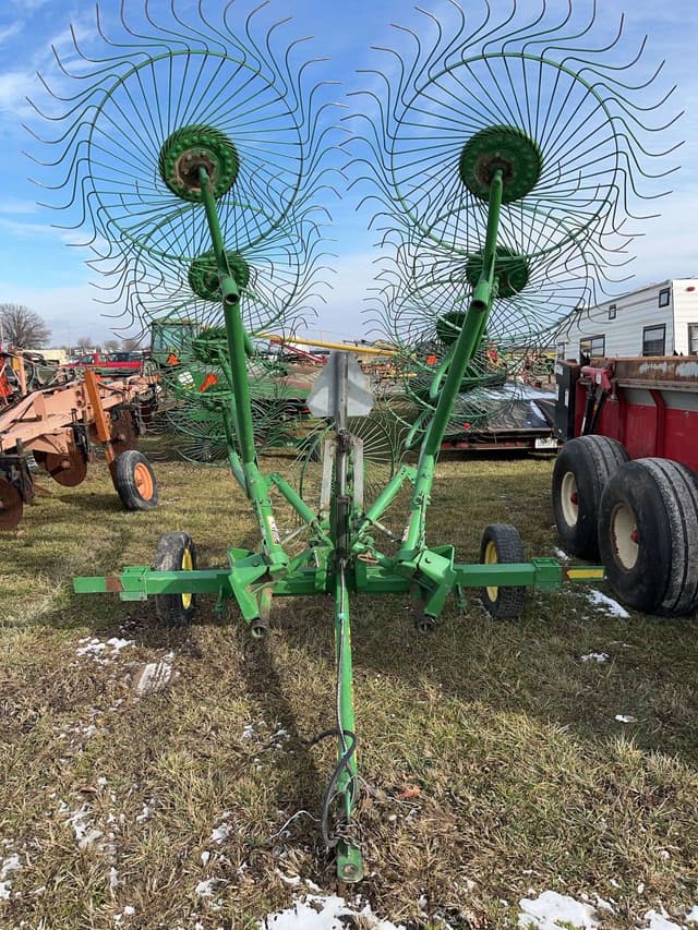 Image of John Deere 702 equipment image 1