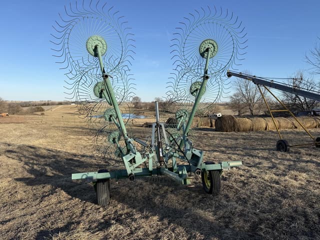 Image of John Deere 702 equipment image 2