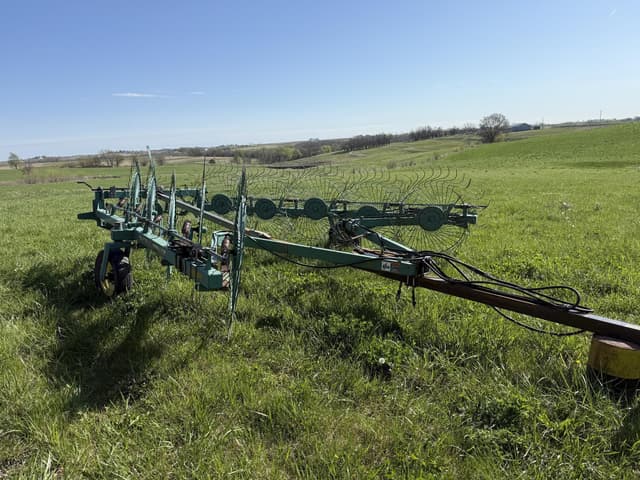 Image of John Deere 702 equipment image 2