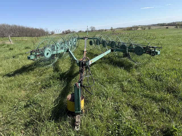 Image of John Deere 702 equipment image 4