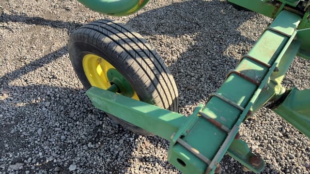 Image of John Deere 702 equipment image 2