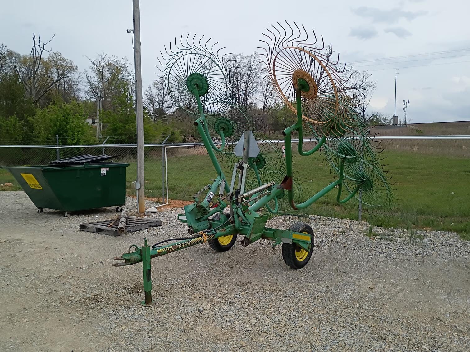 John Deere 702 Equipment Image0