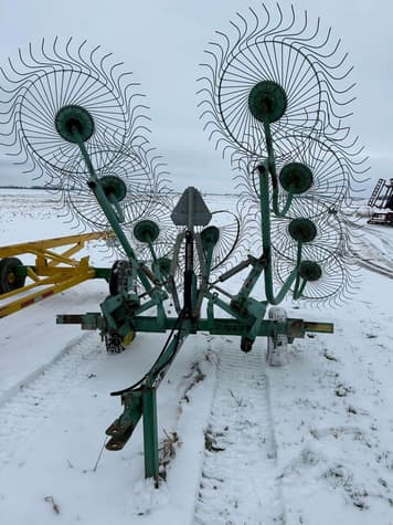 Main image John Deere 702