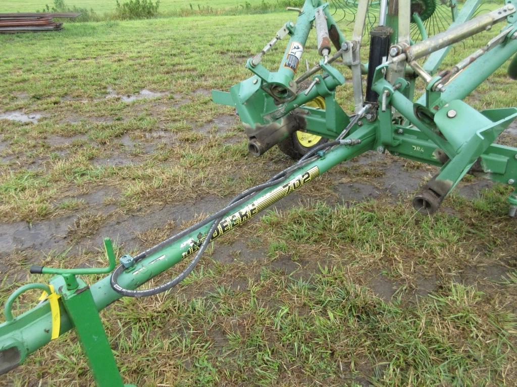 Image of John Deere 702 Image 1