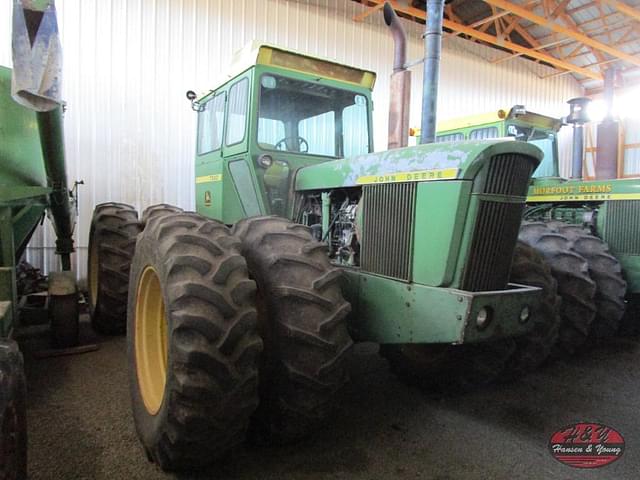 Image of John Deere 7020 equipment image 1