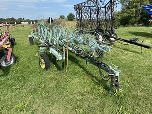 Main image John Deere 704 1