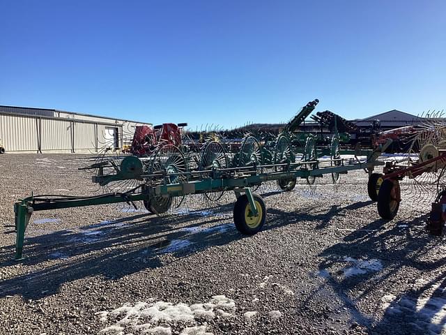 Image of John Deere 704 equipment image 3