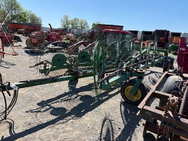 Image of John Deere 704 equipment image 2