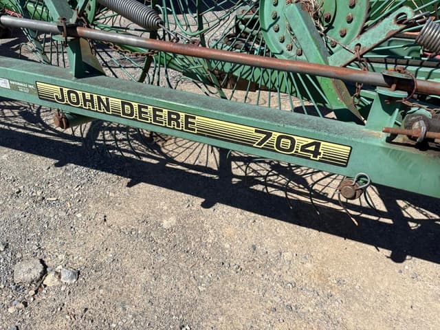 Image of John Deere 704 equipment image 4