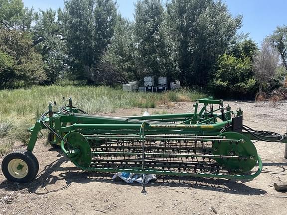 Image of John Deere 705 equipment image 1