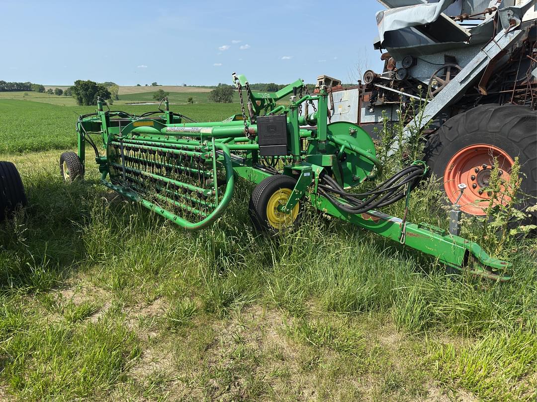 Image of John Deere 705 Primary image