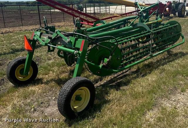 Image of John Deere 705 equipment image 4