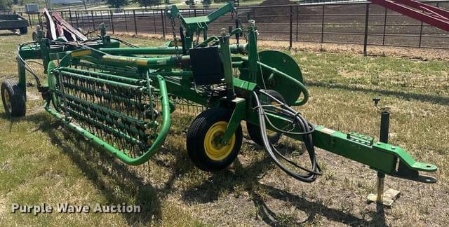 Image of John Deere 705 equipment image 2