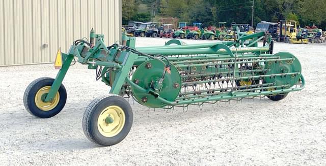 Image of John Deere 705 equipment image 4