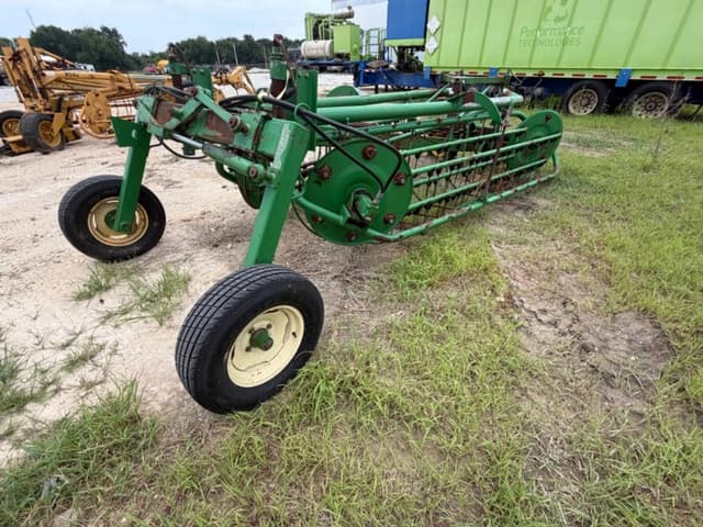 Image of John Deere 705 equipment image 4