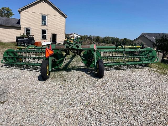 Image of John Deere 705 equipment image 2