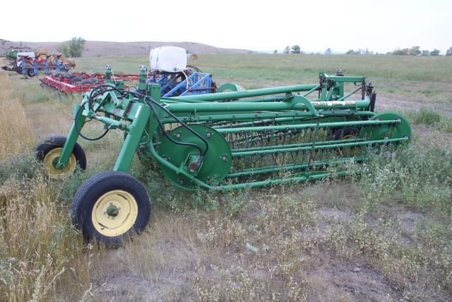 Image of John Deere 705 equipment image 3