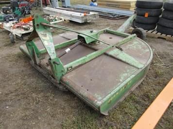 Main image John Deere 709