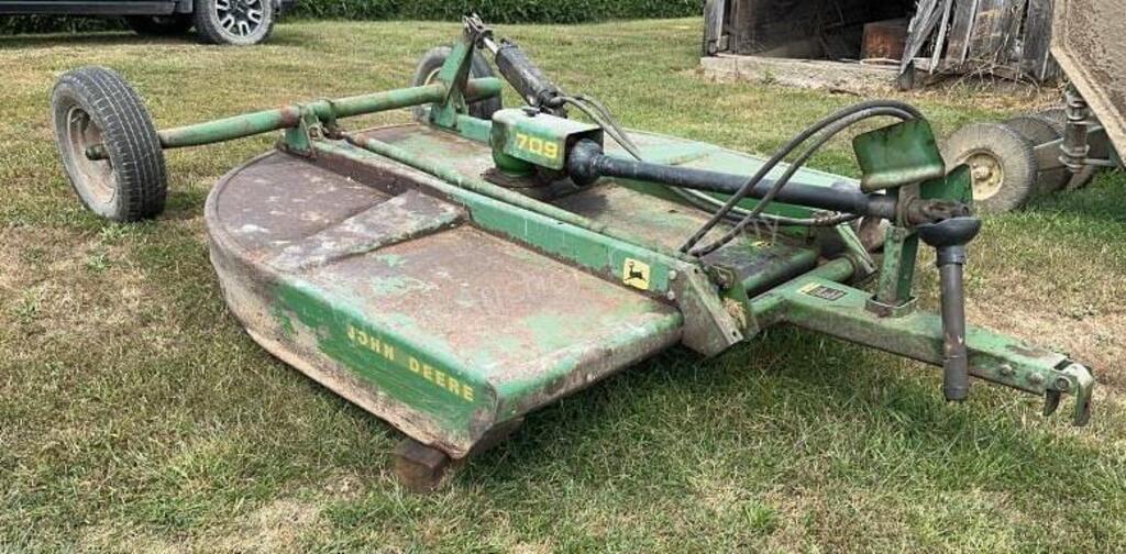 Image of John Deere 709 Image 0