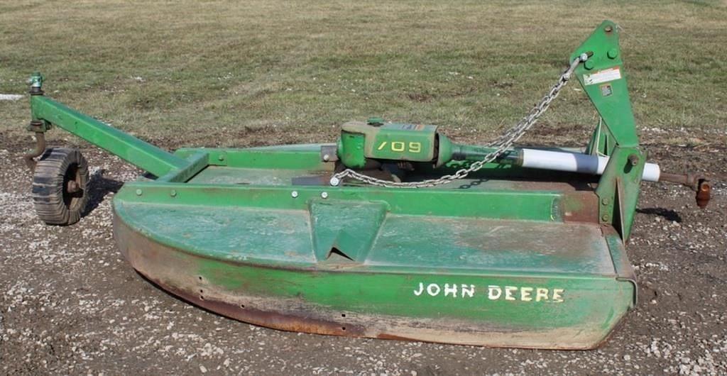 Image of John Deere 709 Primary image