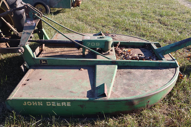 Image of John Deere 709 equipment image 1