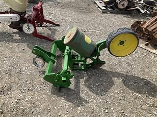 Main image John Deere 71