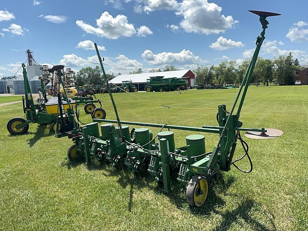 Image of John Deere 71 Primary image