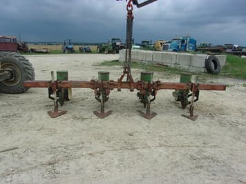 Main image John Deere 71