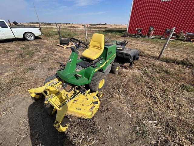 Image of John Deere F710 equipment image 1