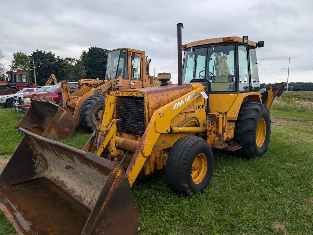 Image of John Deere 710B Primary image