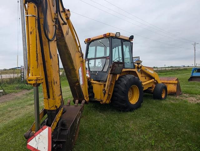 Image of John Deere 710B equipment image 4