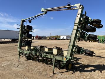 Main image John Deere 7100