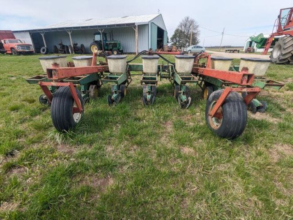 Main image John Deere 7100