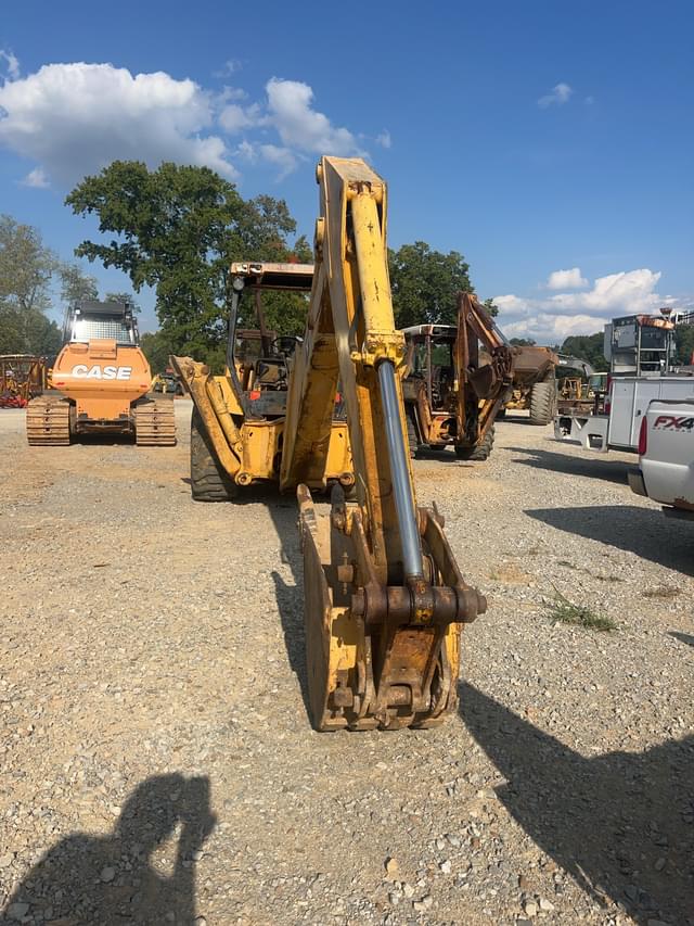 Image of John Deere 710B equipment image 2