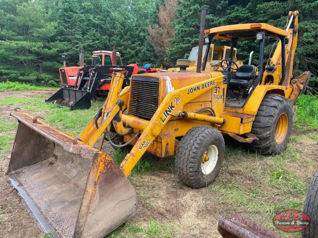 Image of John Deere 710B Primary image