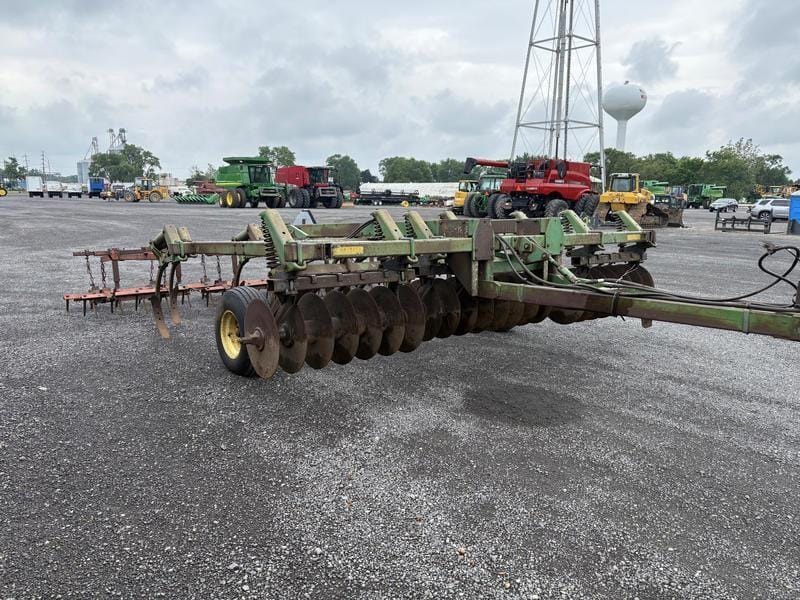 John Deere 712 Equipment Image0