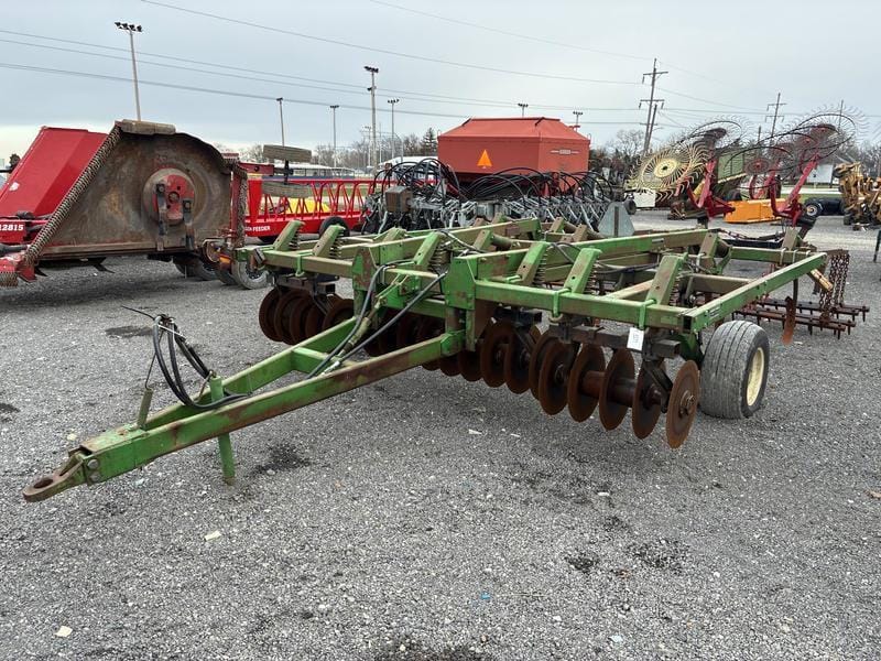 John Deere 712 Equipment Image0