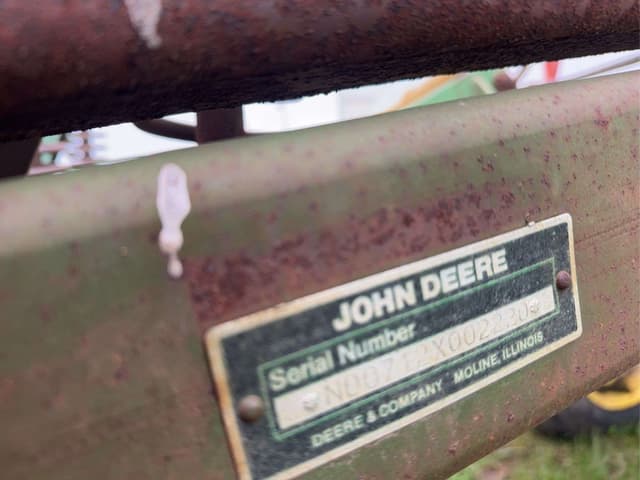 Image of John Deere 712 equipment image 3