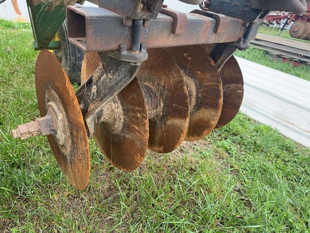 Image of John Deere 712 equipment image 4