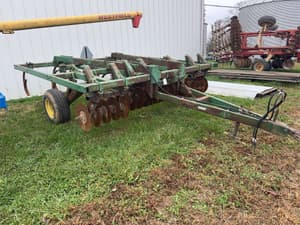 John Deere 712 Image