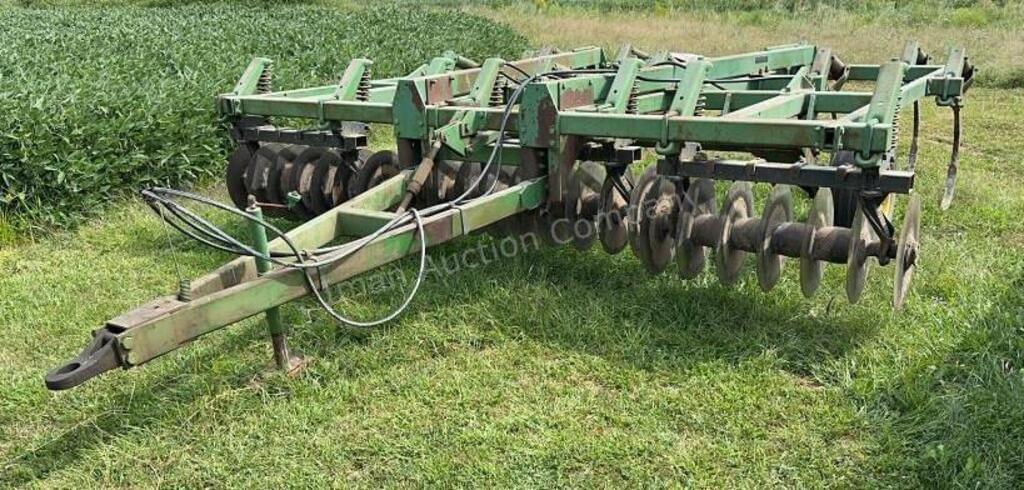 Image of John Deere 712 Image 0