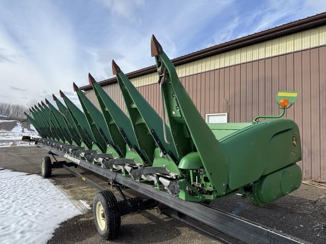 Image of John Deere 712C equipment image 2