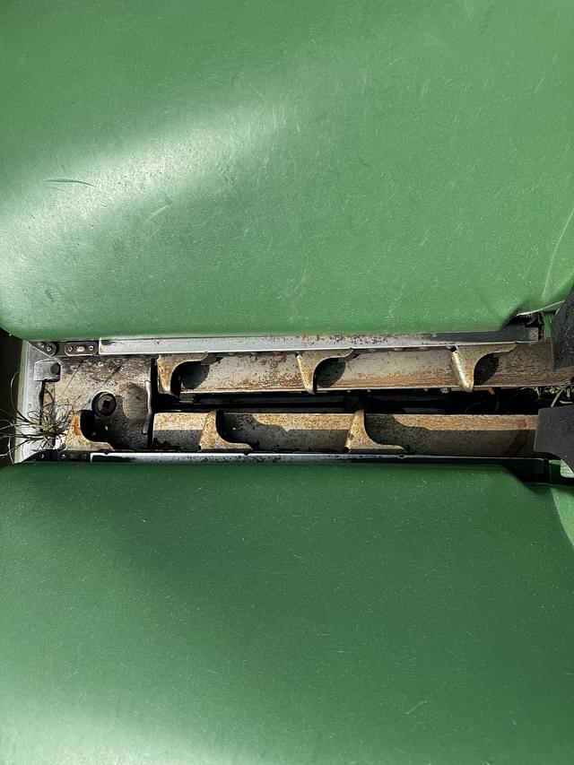 Image of John Deere 712C equipment image 2