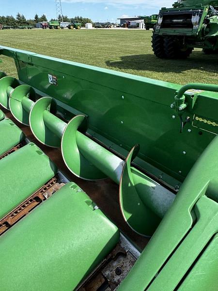 Image of John Deere 712C equipment image 2