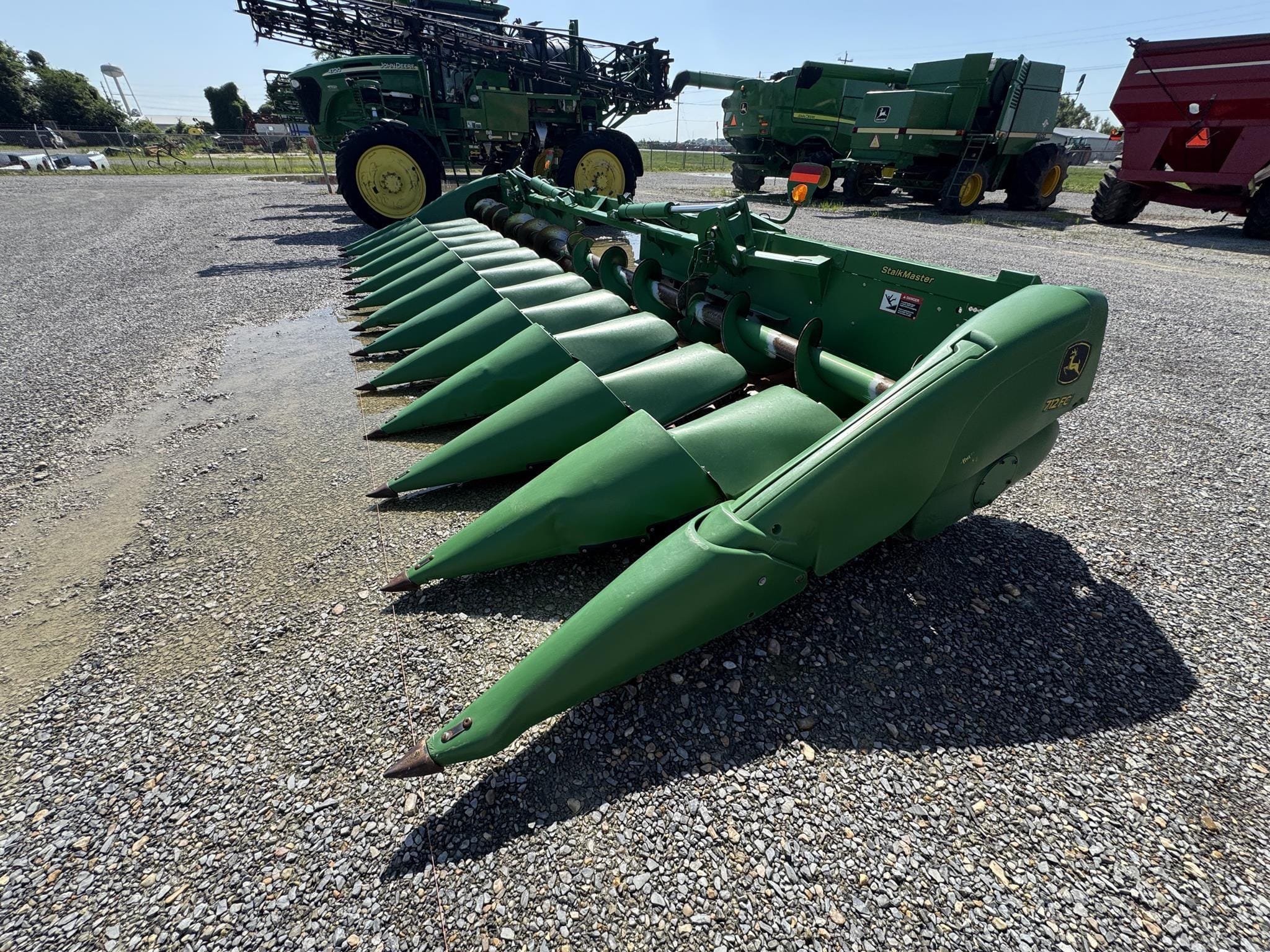 John Deere 712FC Equipment Image0