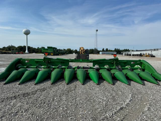 Image of John Deere 712FC equipment image 4
