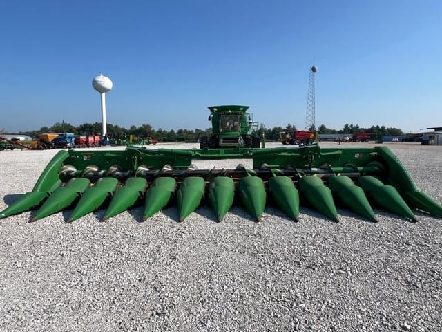 Image of John Deere 712FC equipment image 2