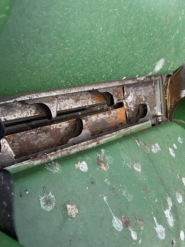 Image of John Deere 712FC equipment image 4