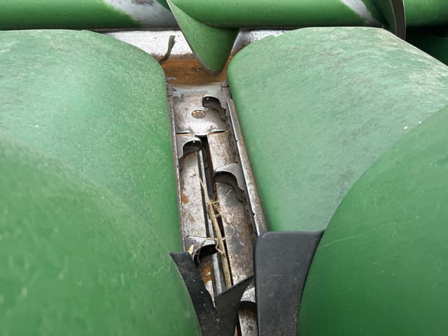 Image of John Deere 712FC equipment image 1